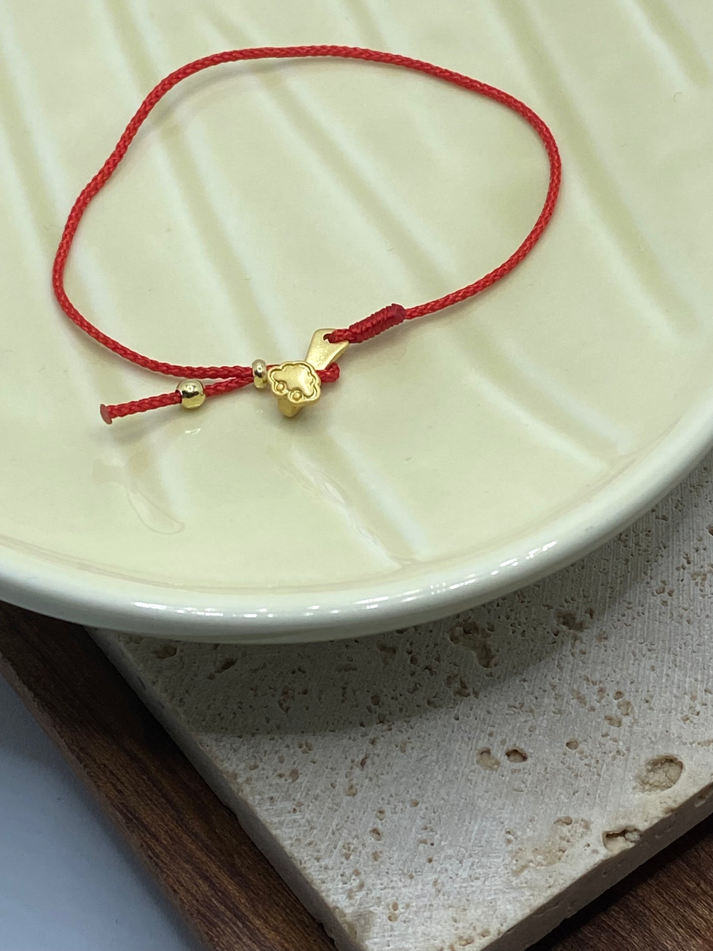 Red Line Prosperity Bracelet