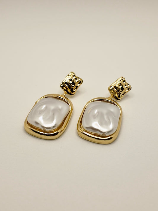 Harris Vintage Gold Earrings