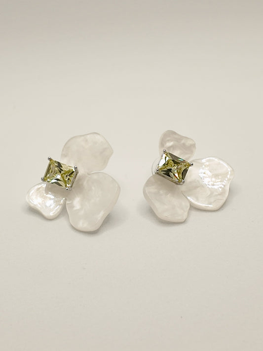 Helena Petal Earrings